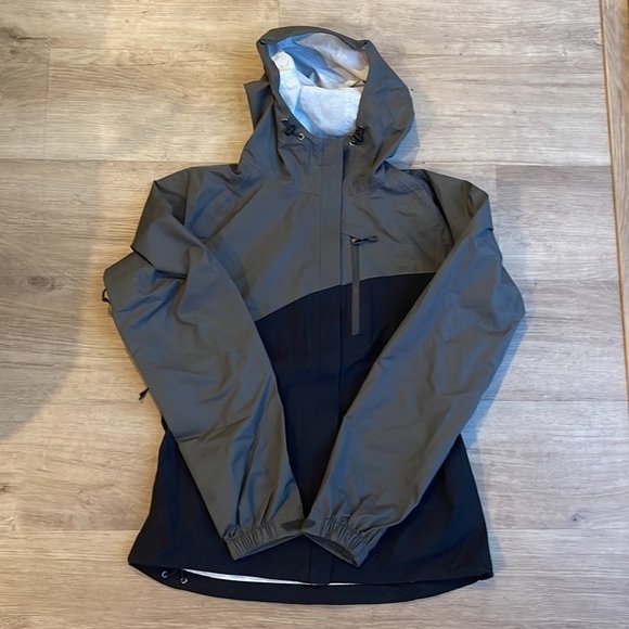 NWT Outdoor Reaearch Panorama Point Jacket charcoal herringbone/black size Small - Picture 6 of 12